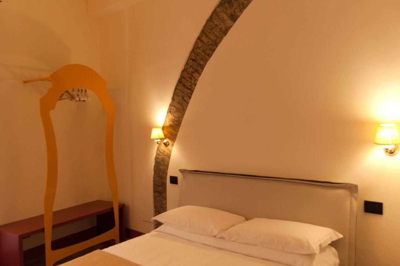 Palazzo Benucci Bed & Breakfast San Gimignano Exterior photo