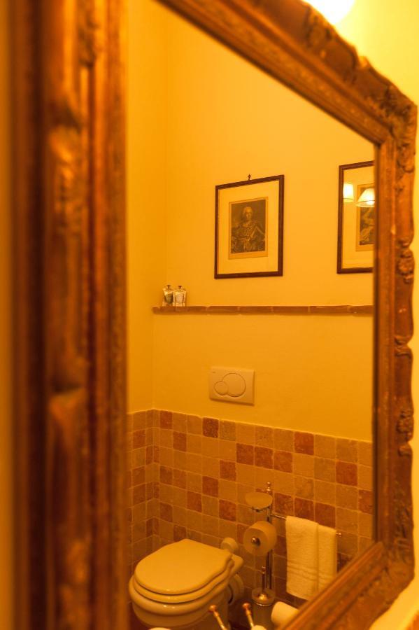 Palazzo Benucci Bed & Breakfast San Gimignano Exterior photo