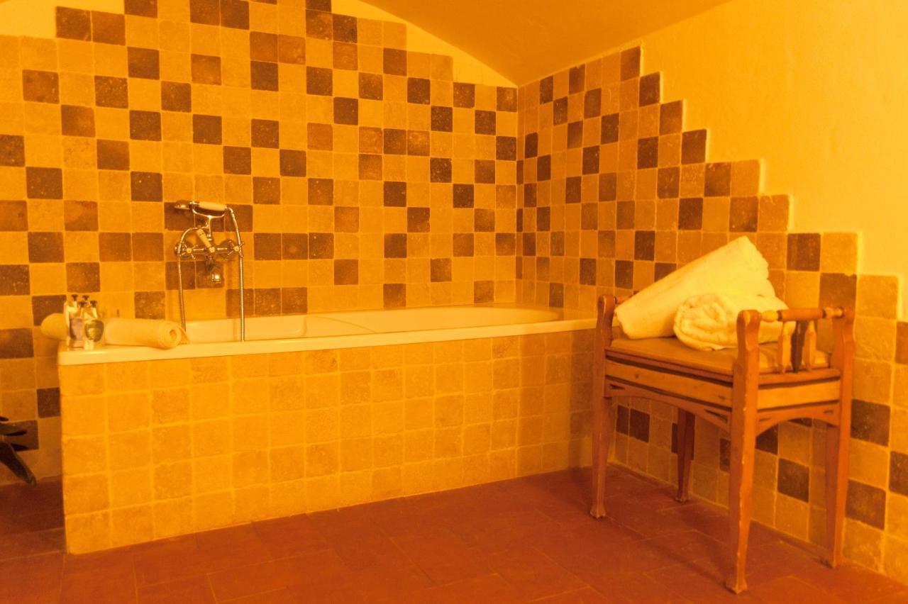 Palazzo Benucci Bed & Breakfast San Gimignano Exterior photo